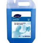 Taski R3 Glass and Mirror Cleaner 05 Ltr